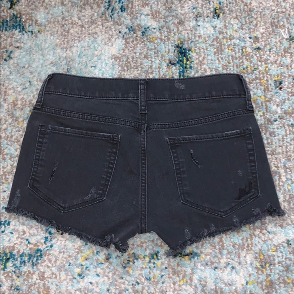 Black Express Jean Shorts - Picture 3 of 5